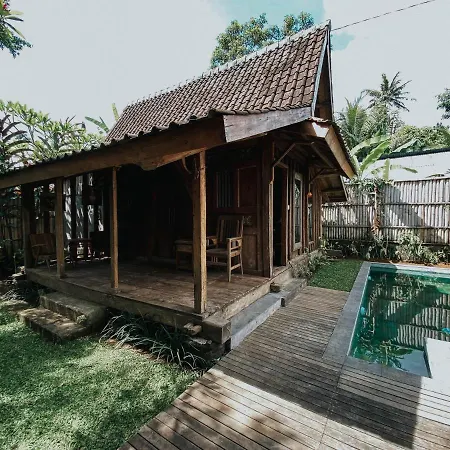 Sarini Villas Blahbatu Exterior photo