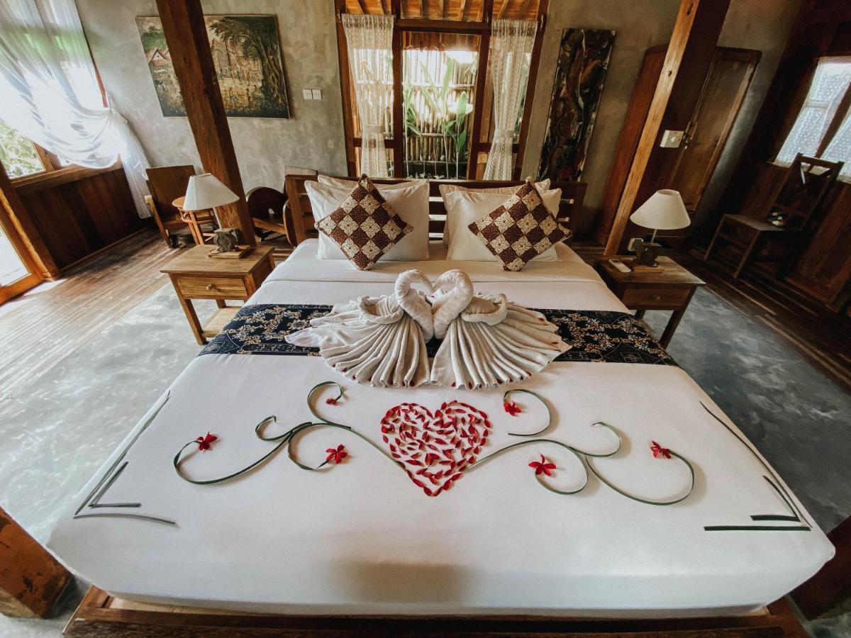Sarini Villa