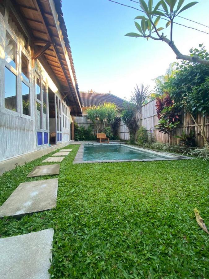 Sarini Villa