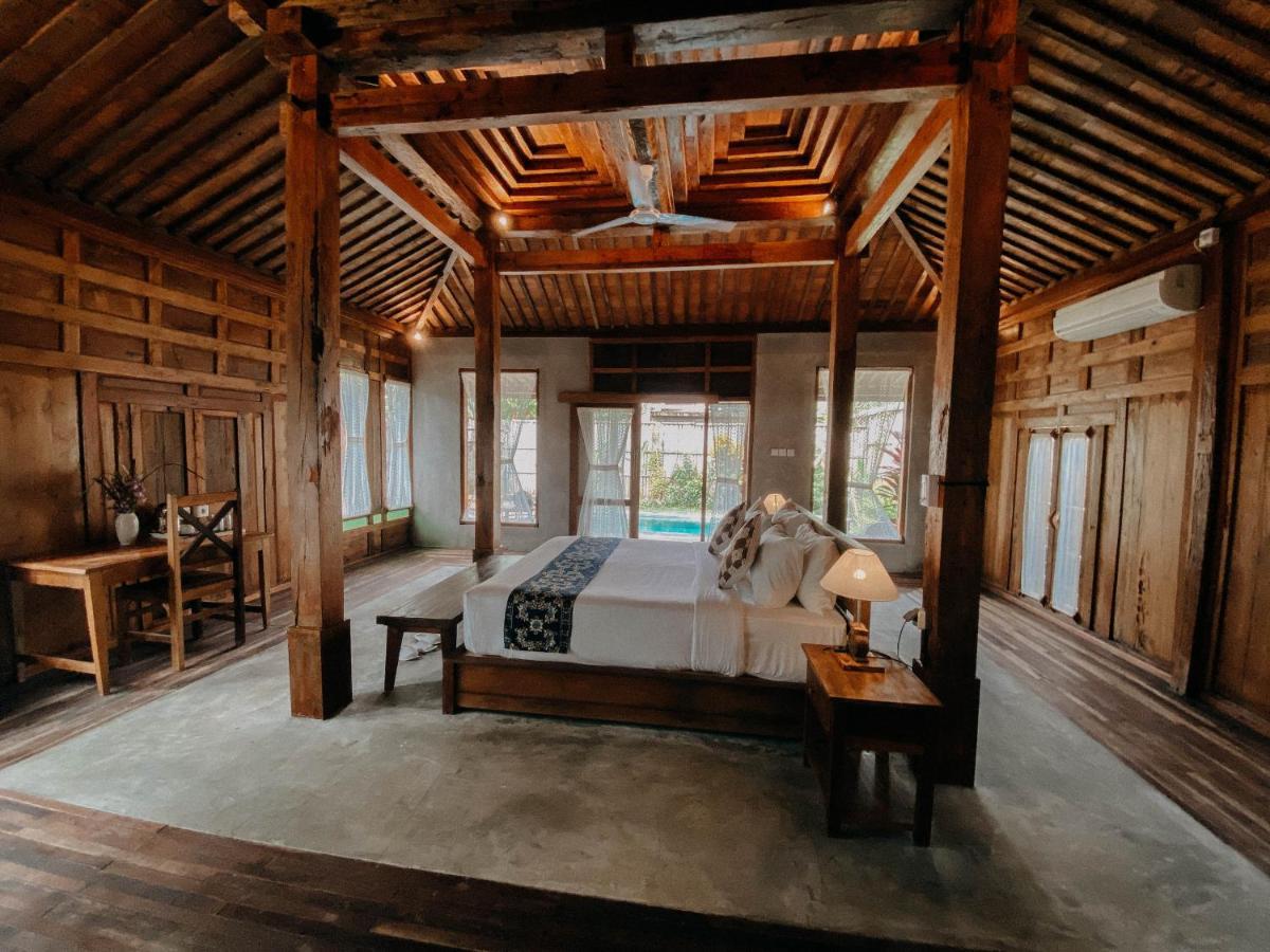 Sarini Villa