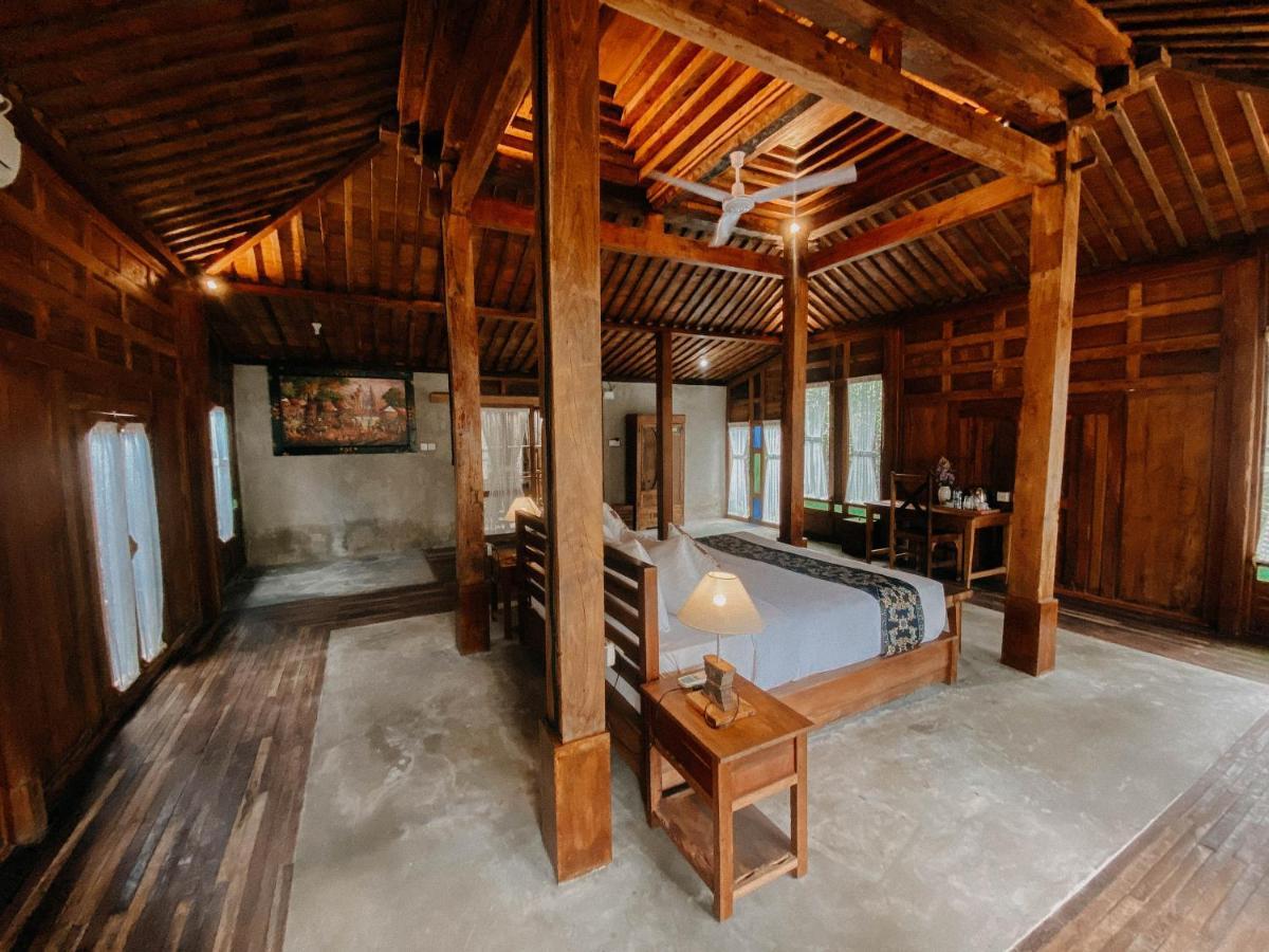 Sarini Villa Blahbatu