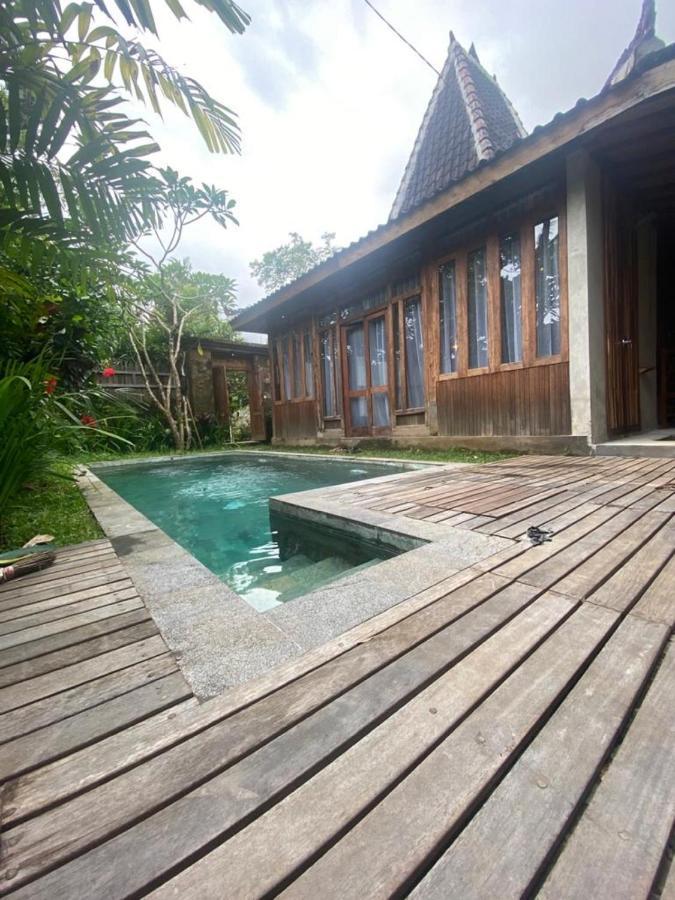 Villa Sarini Blahbatu