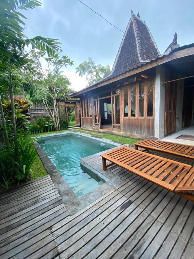 Sarini Villa Blahbatu