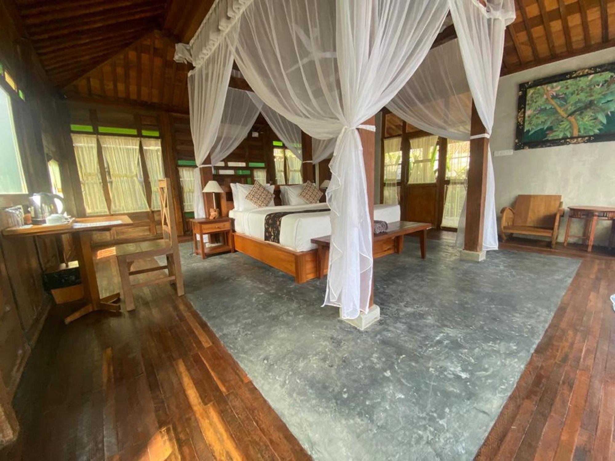 Villa Sarini Blahbatu